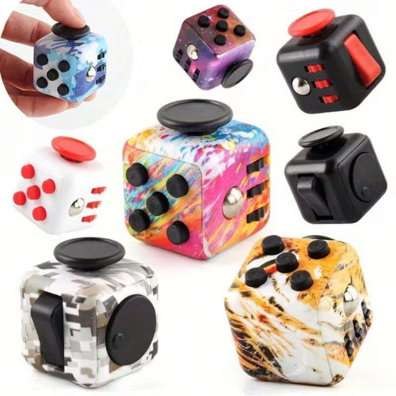 Random colour fidget square